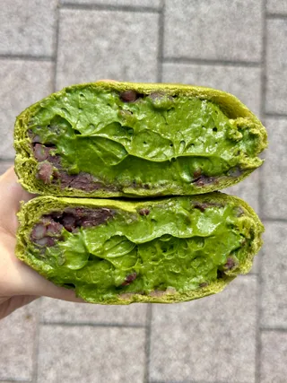 말차 커스터드 팥빵